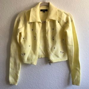 Soft yellow floral embroidered collared knit cardigan zipper sweater jacket